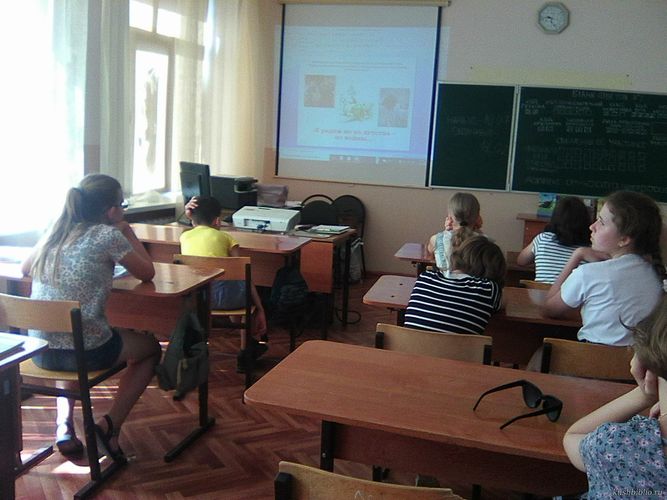 Я родом не из детства - из войны…