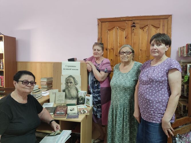 Меж истиной и заблужденьем» и «Четыре Татьяны Льва Толстого»