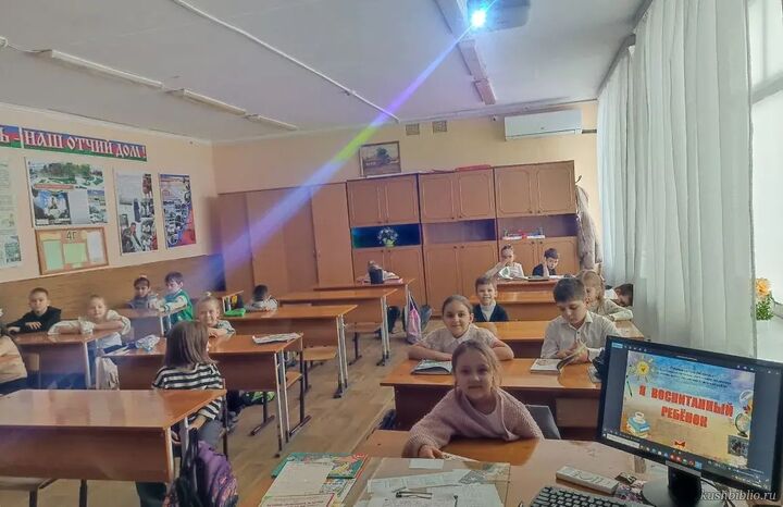 Масленица идет, за собой весну зовет