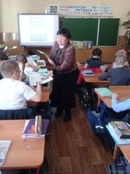 Клуб по интересам «Читайка»: «На свете все важны: и мушки, и слоны»