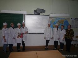 «В годину тяжких испытаний: героический Ленинград»
