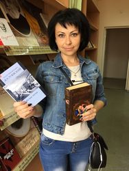 Книжная выставка «Есть имена, и есть такие даты»