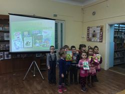 «Сказки, найденные в траве»: литературный час