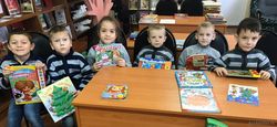 «Чародейкою Зимою…»: литературный час
